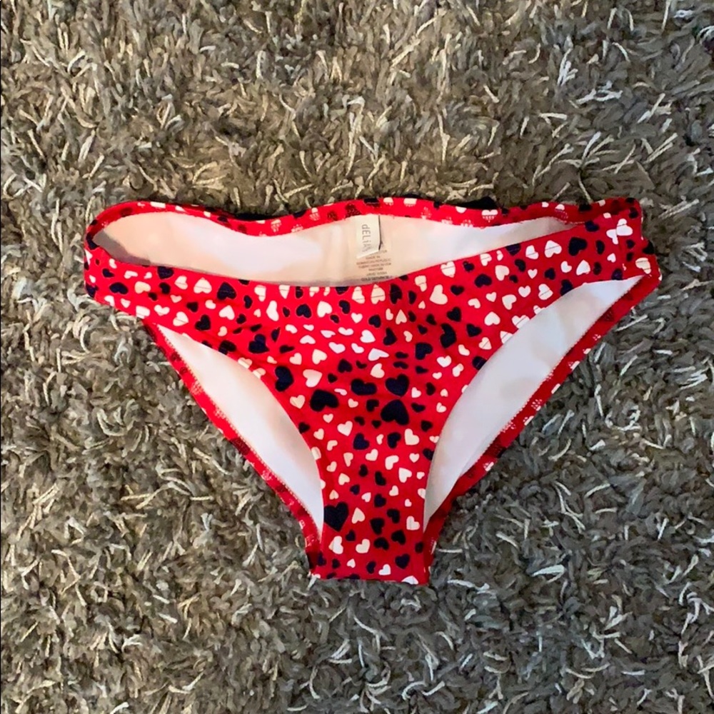 bikini bottoms never worn
